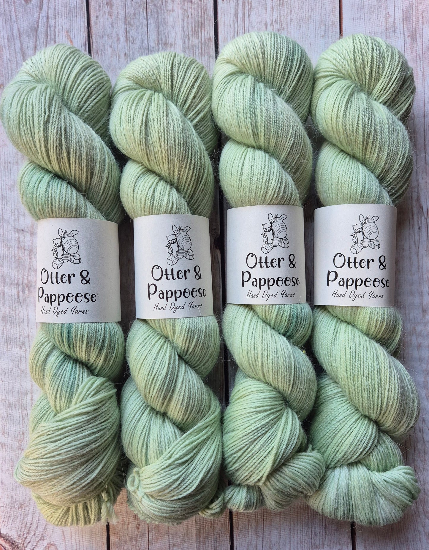 Pistachio Cream - Hand dyed yarn - 4ply Alpaca