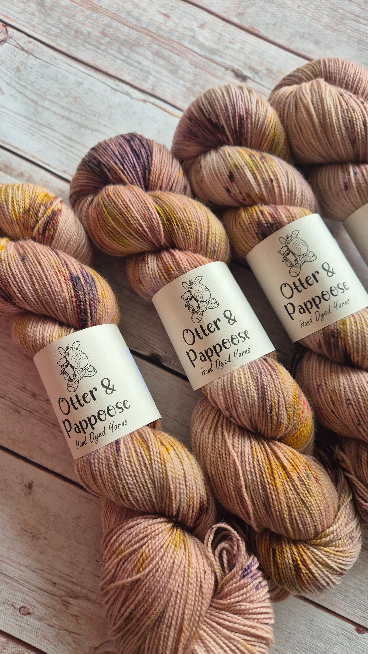 Eleanor - Hand dyed yarn - 4ply Merino nylon, Sock High Twist