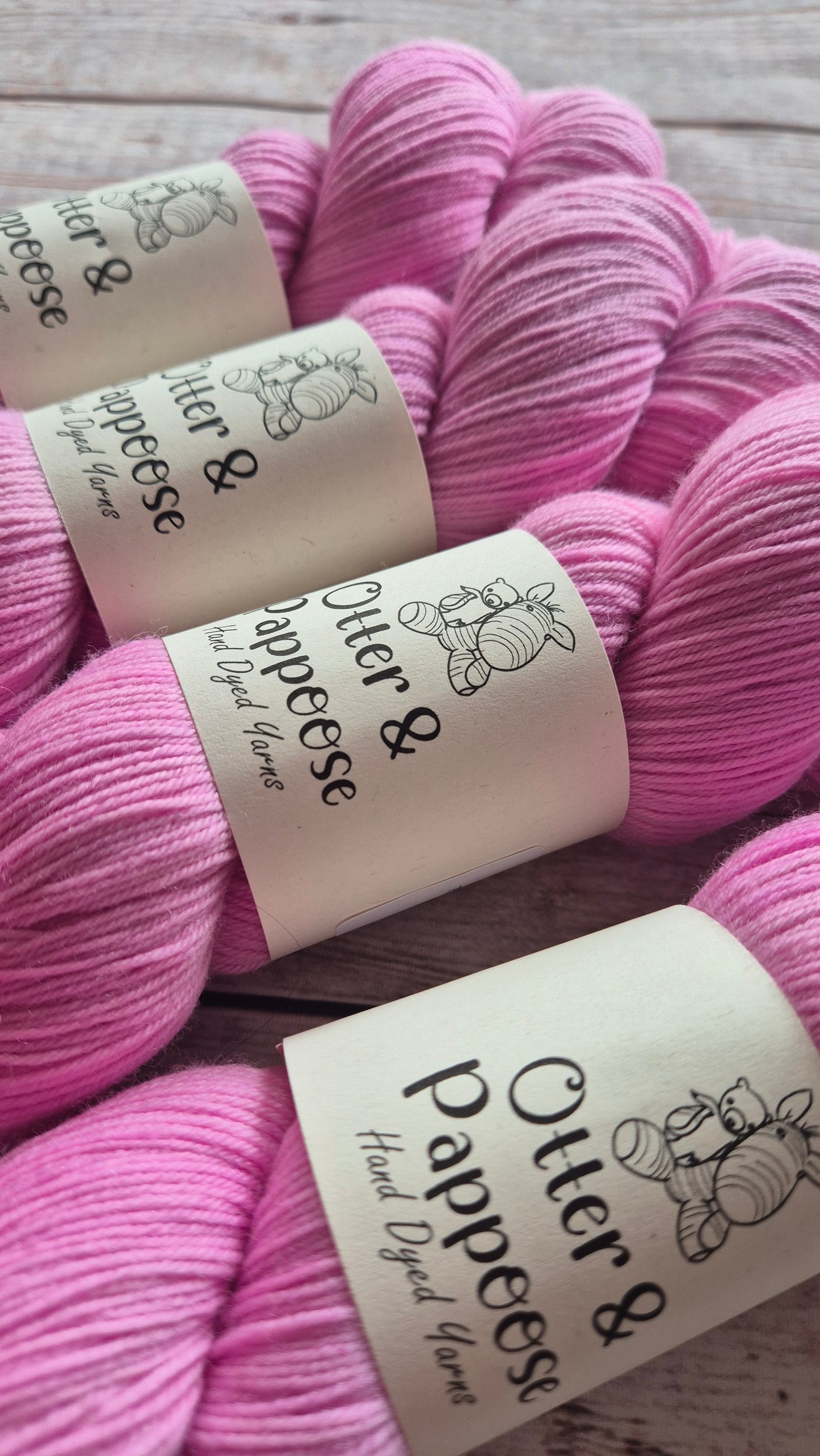 Olivia - Hand dyed yarn - 4ply Merino nylon