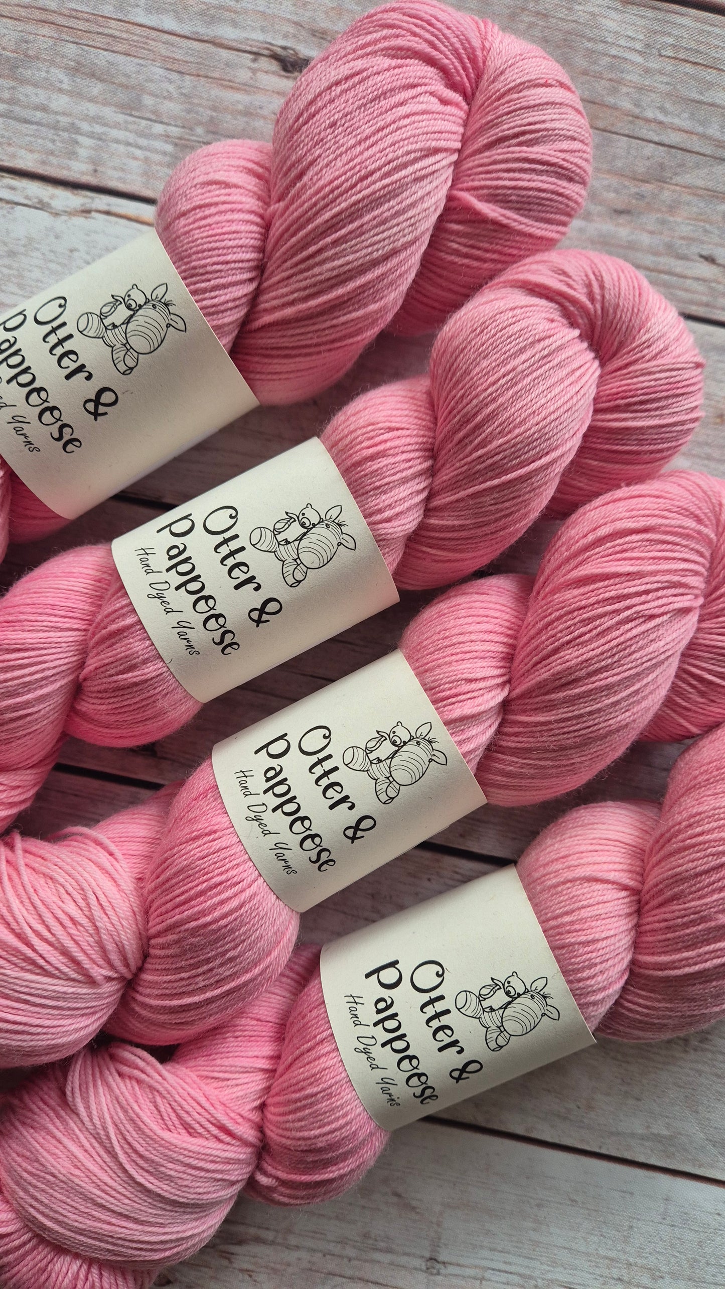 Arabella - Hand dyed yarn - 4ply Merino nylon
