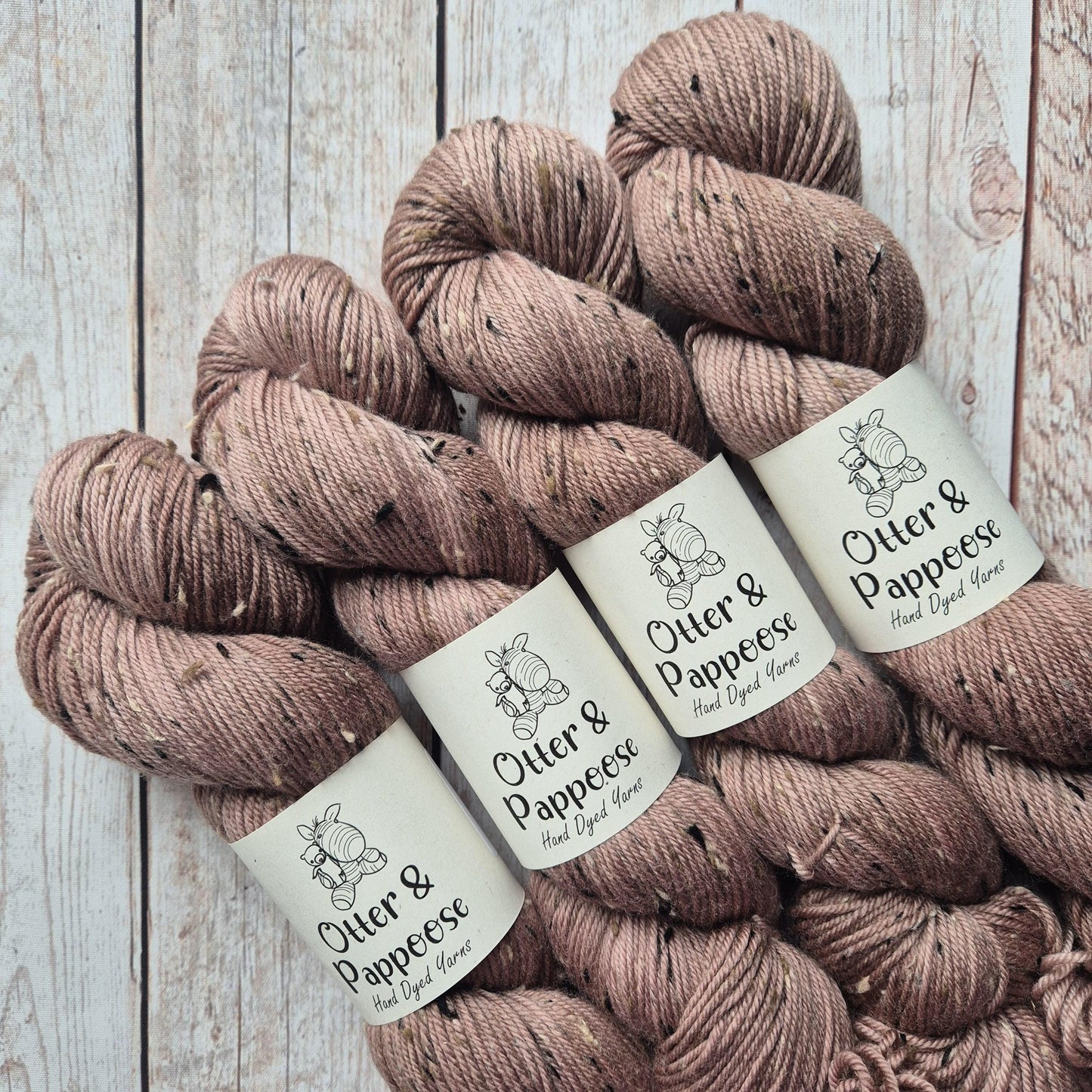Coffeenut - Hand dyed yarn - DK Donegal Nep/Merino