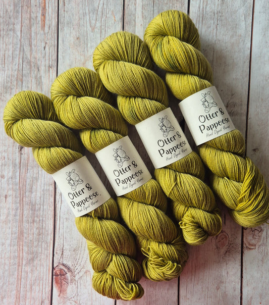 Khaki Rampage - Hand dyed yarn - 4ply Merino nylon