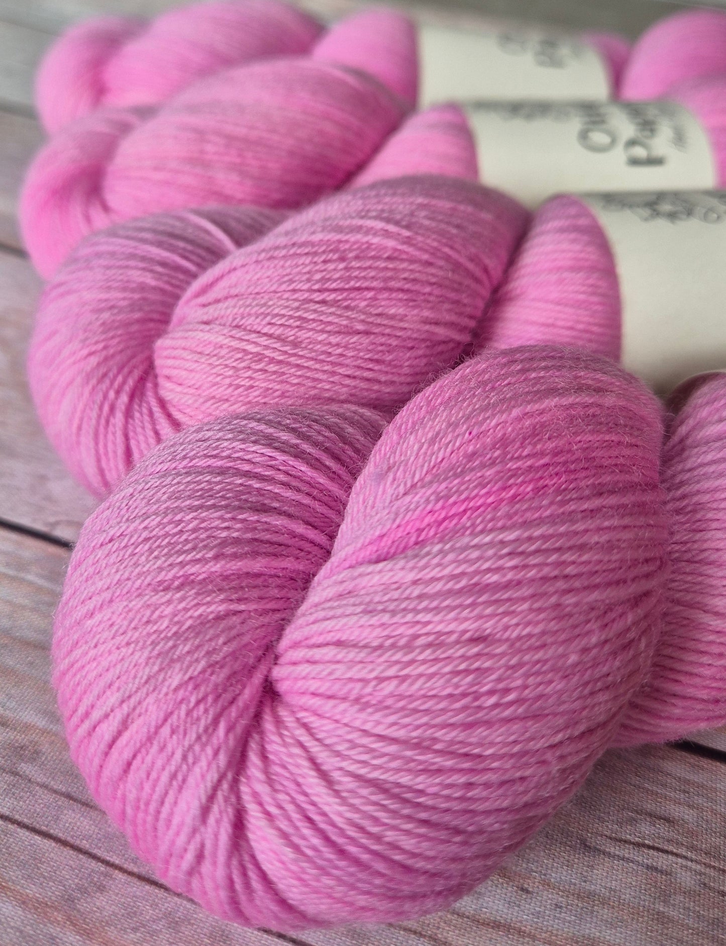 Olivia - Hand dyed yarn - 4ply Merino nylon