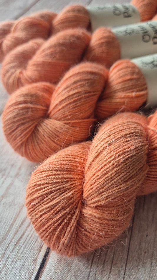 ECO Alpaca Linen Sock - Hand dyed yarn - Non Superwash
