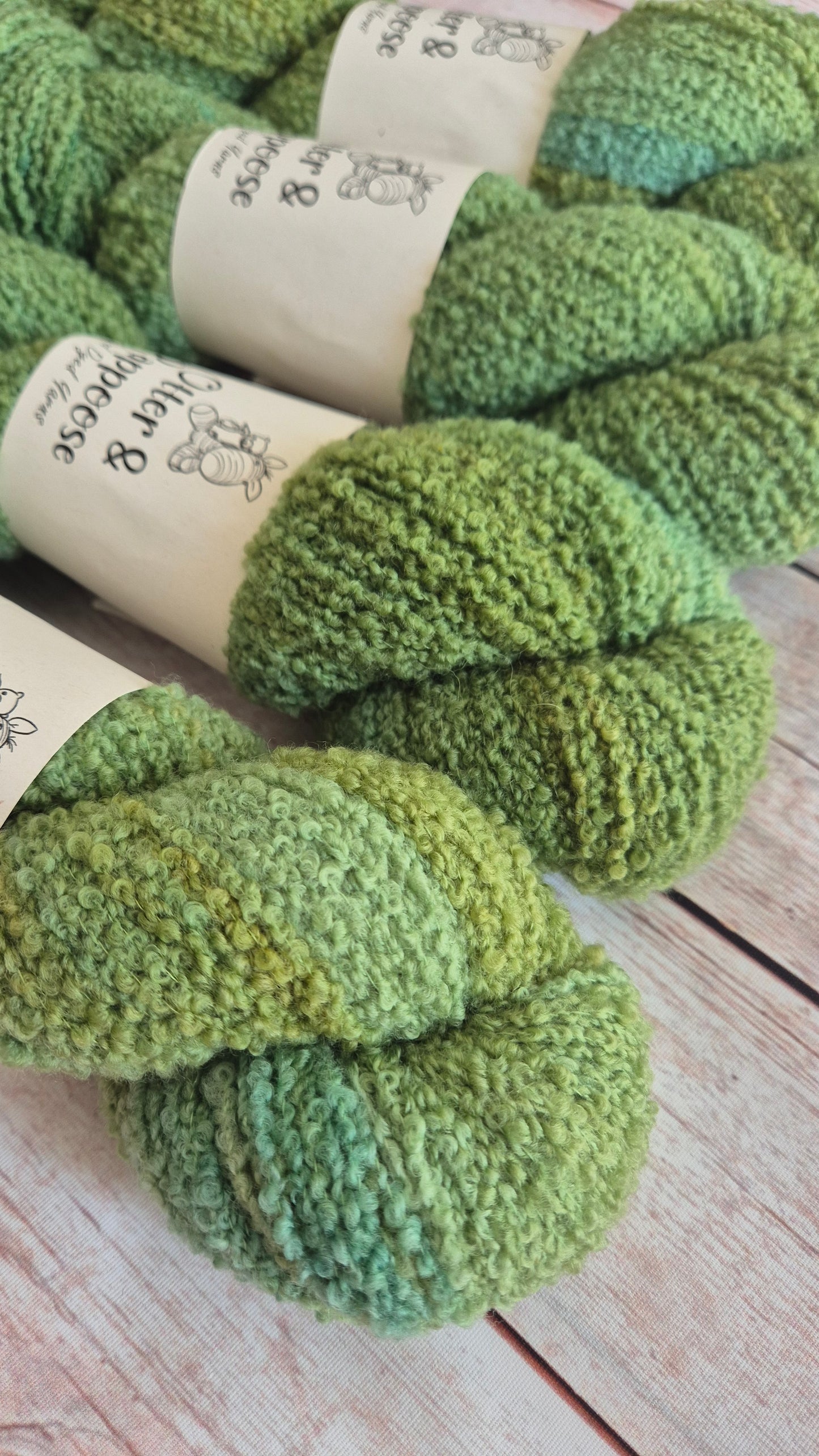 Moss - Hand dyed yarn - DK Boucle