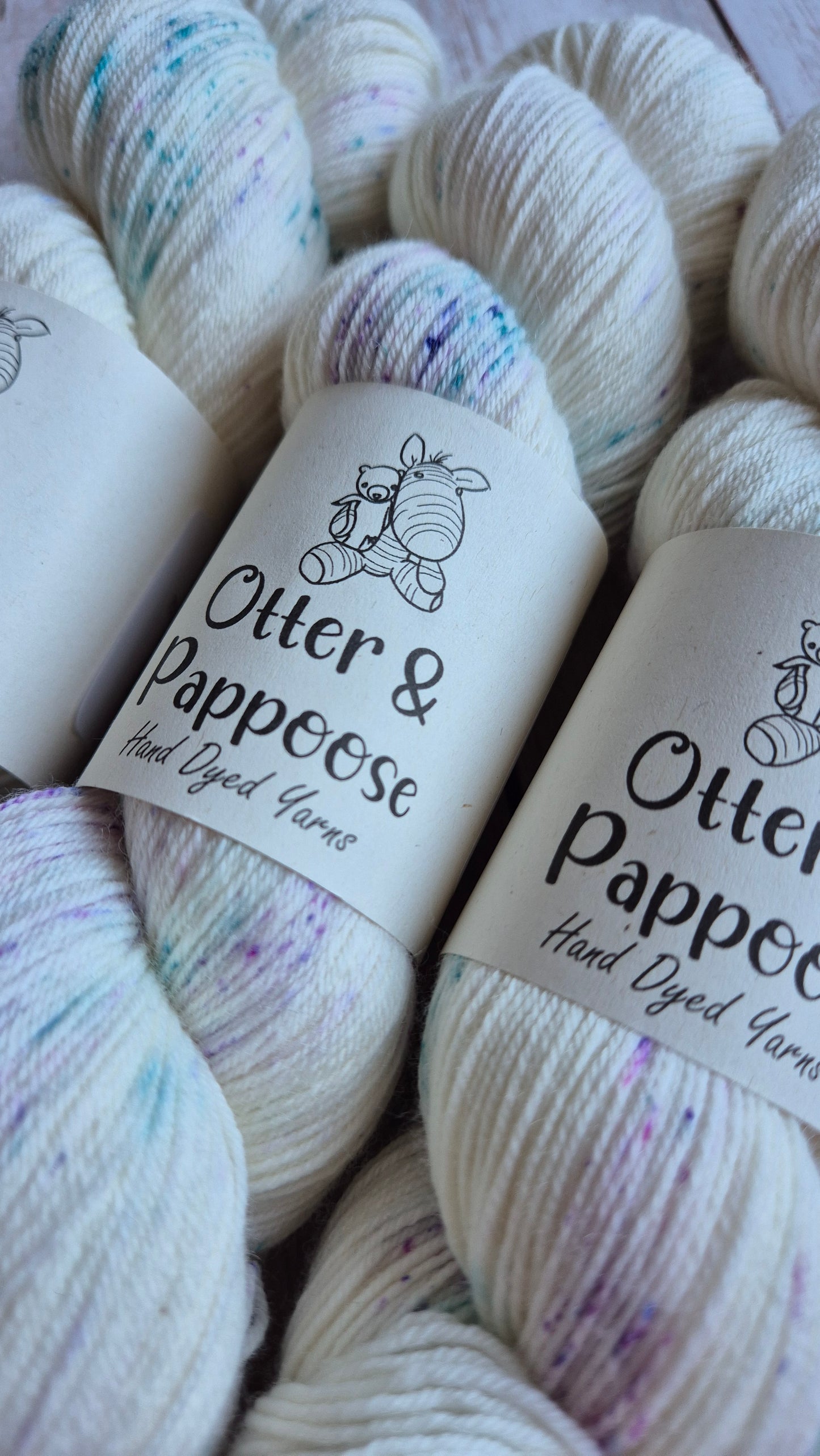 Aurora Wisp - Hand dyed yarn - 4ply Merino nylon