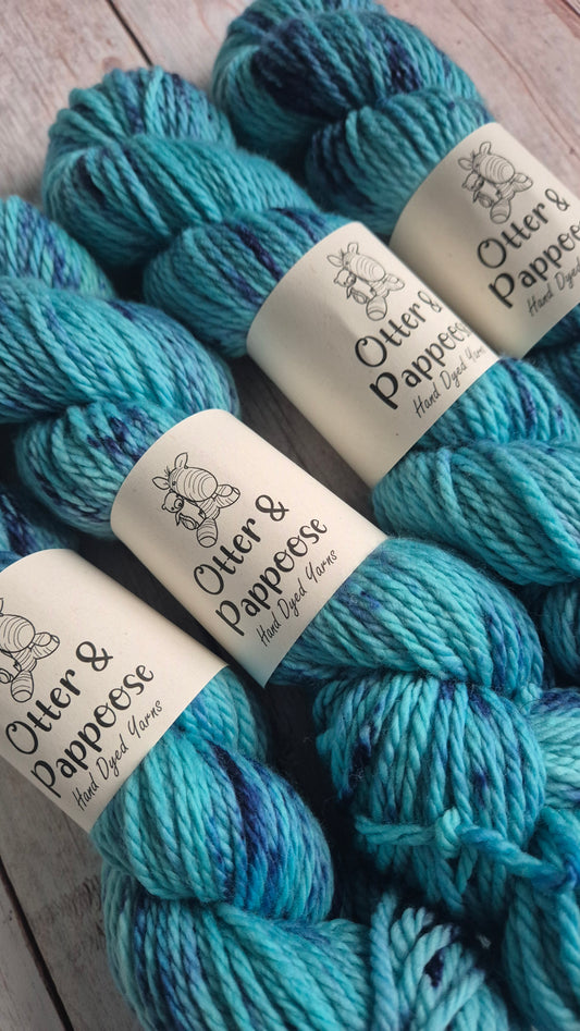 Scuba Dive - Hand dyed yarn - Chunky Merino