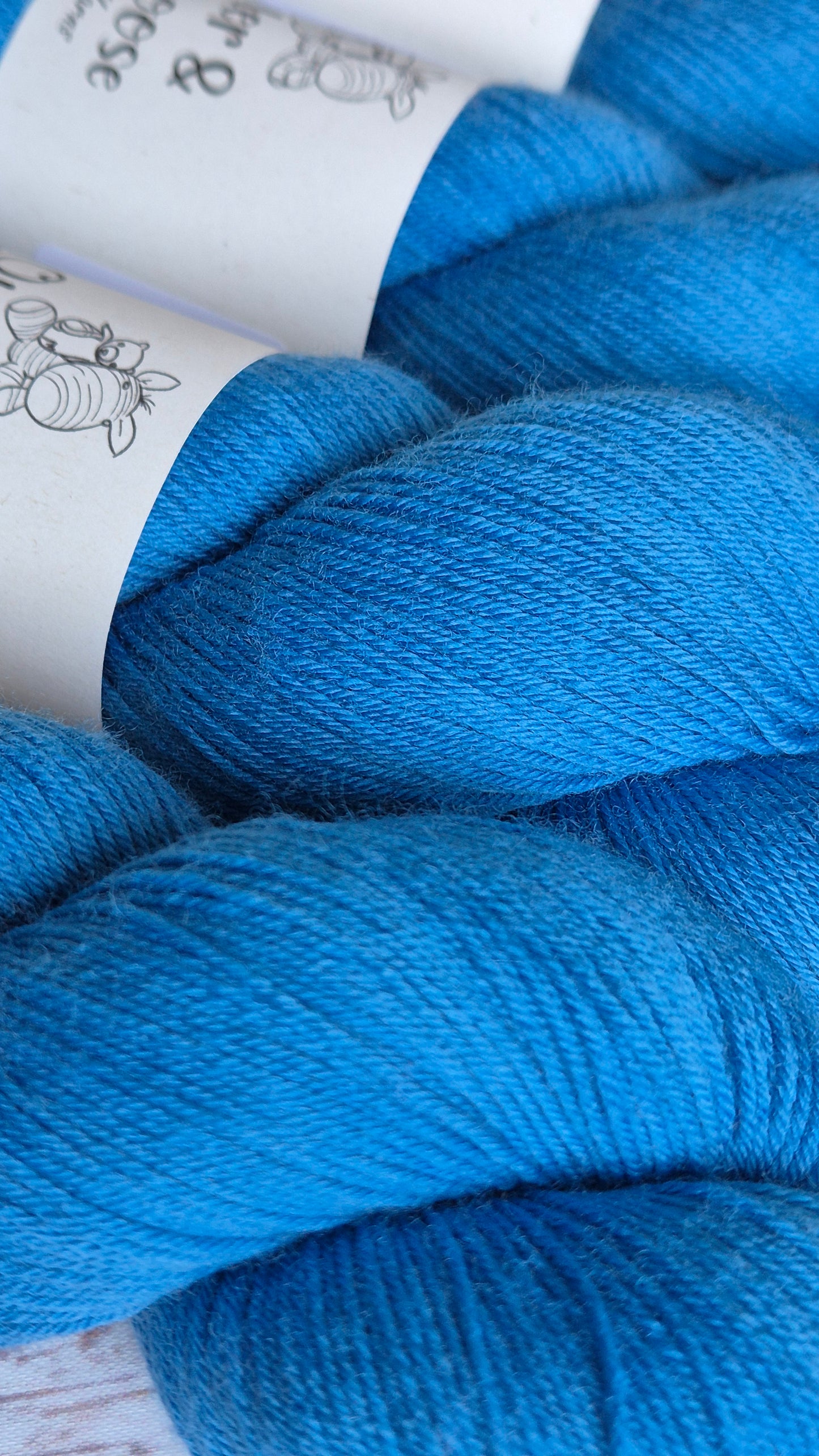 Cornflower - Hand dyed yarn - 4ply Merino nylon